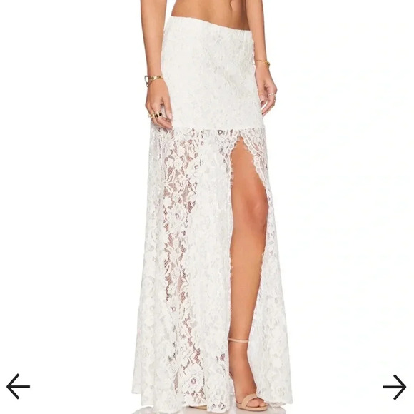 ALEXIS NWT Micah Maxi Lace Skirt Slit Front Mermaid - Picture 1 of 11
